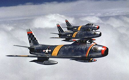 F-86 Sabre VS MiG-15 Dogfight Korean War Multiple Kills