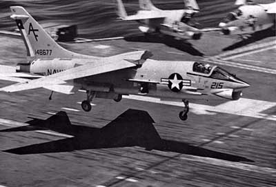 f-8 crusader carrier takeoff and landings